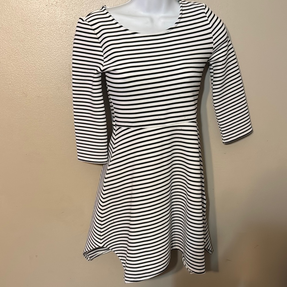 Girls Black and White Striped Dress size L